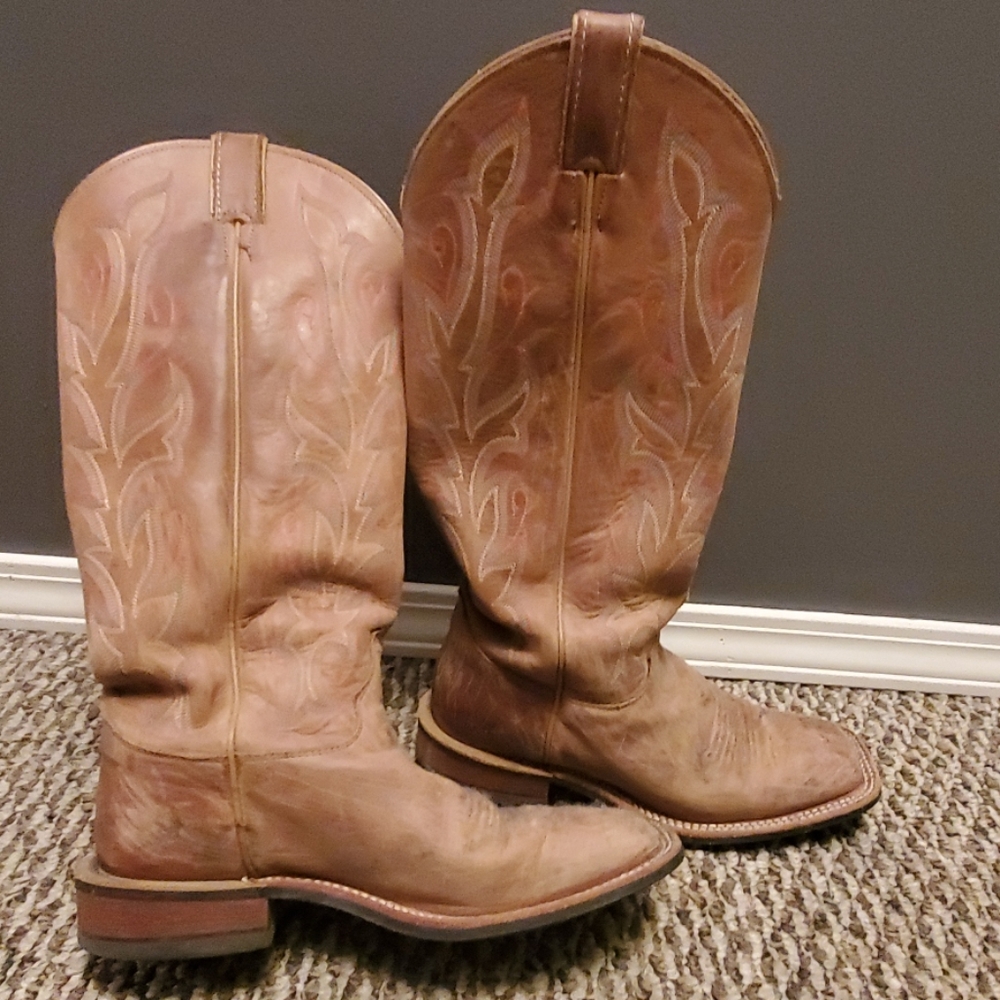 Justin cowboy boots
